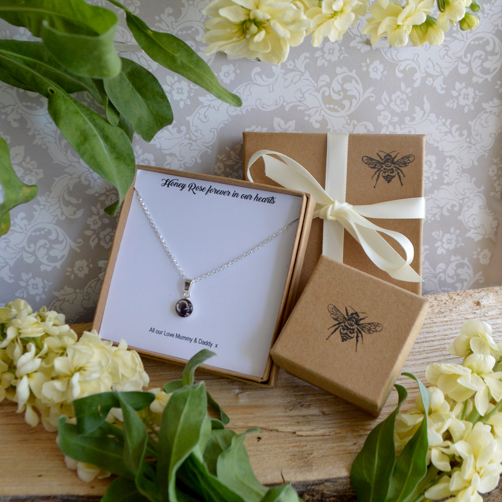 Large Round Frame Personalised Picture Vintage Gold Necklace