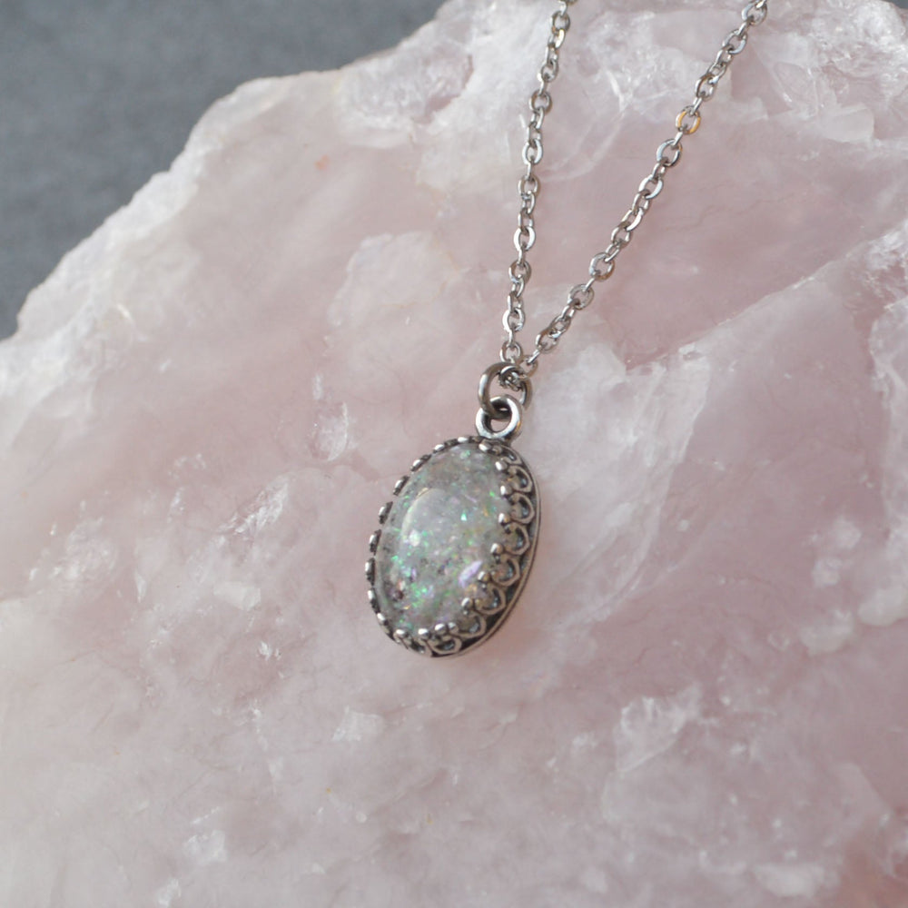 Medium Princess Oval Stone Ashes Necklace